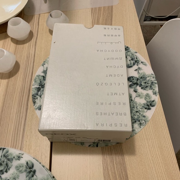 Geox Nebula Sneakers like new Black - Picture 8 of 9